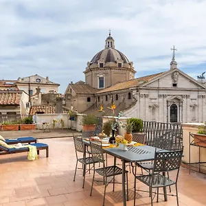 Apartment Penthouse Capitol, Rome
