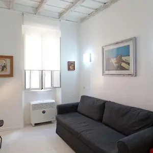Appartement In Beato Angelico, Rome