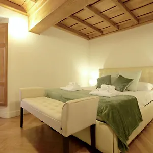 Apartment Maddalena 6 - Pantheon, Rome