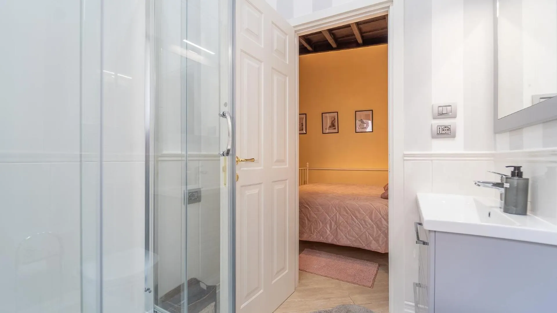 Secret Luxury Retreat In The Heart Of The Ghetto By Houseeds Rome Italy
